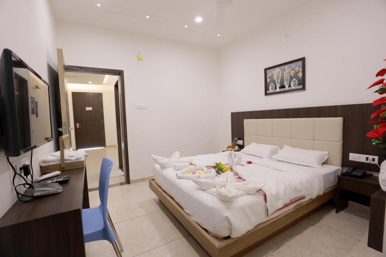 Leena Resort Garudeshwar Exterior photo